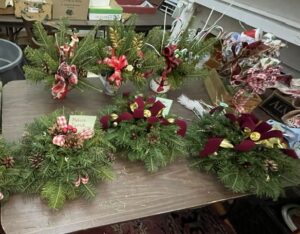 Make a Balsam centerpiece class